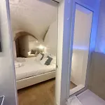 Medieval Hydro Chrome Kingsize Therapy In Lejlighed