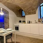 Medieval Hydro Chrome Kingsize Therapy In Lejlighed Perugia