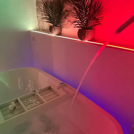 Medieval Hydro Chrome Kingsize Therapy In * Perugia
