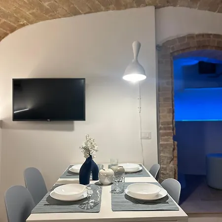 Medieval Hydro Chrome Kingsize Therapy In Perugia