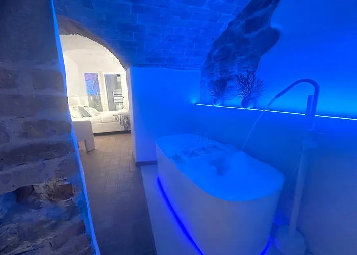 Medieval Hydro Chrome Kingsize Therapy In Апартаменты Перуджа