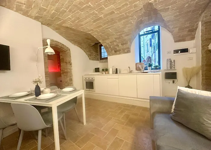 Medieval Hydro Chrome Kingsize Therapy In Appartement